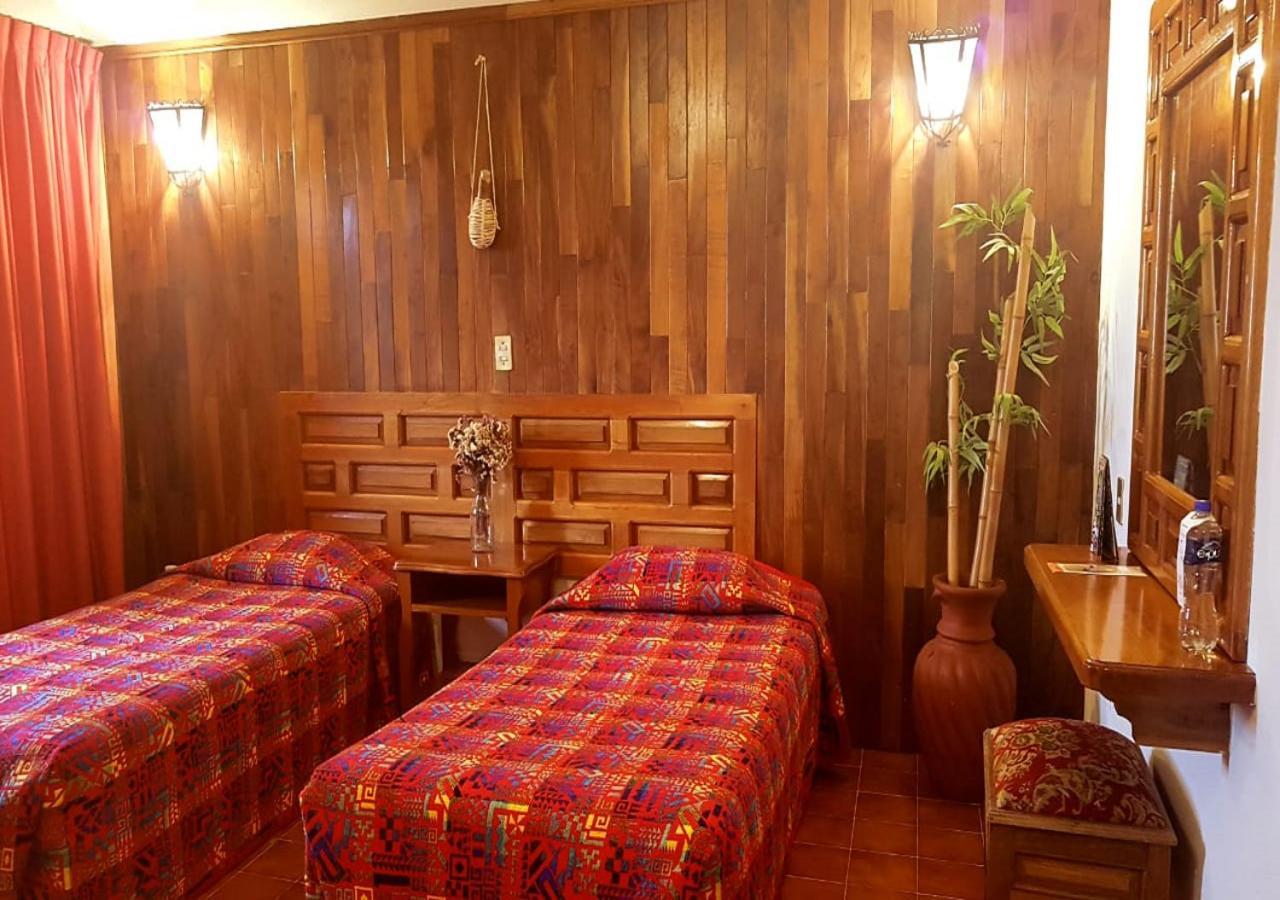 Meson Yohualichan Cuetzalan Luaran gambar